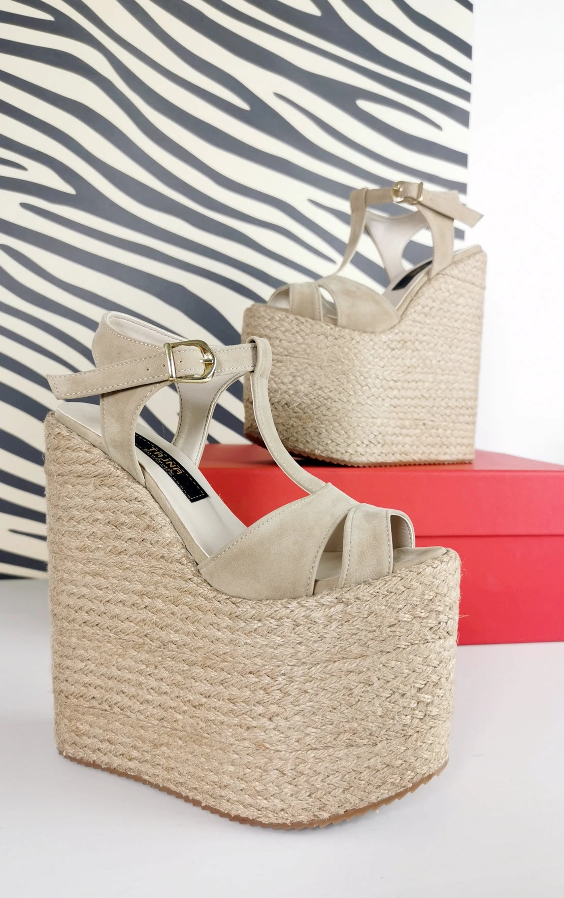 Espadril Beige Platform Wedge Sandals 4 Espadril Beige Platform Wedge Sandals - Image 4