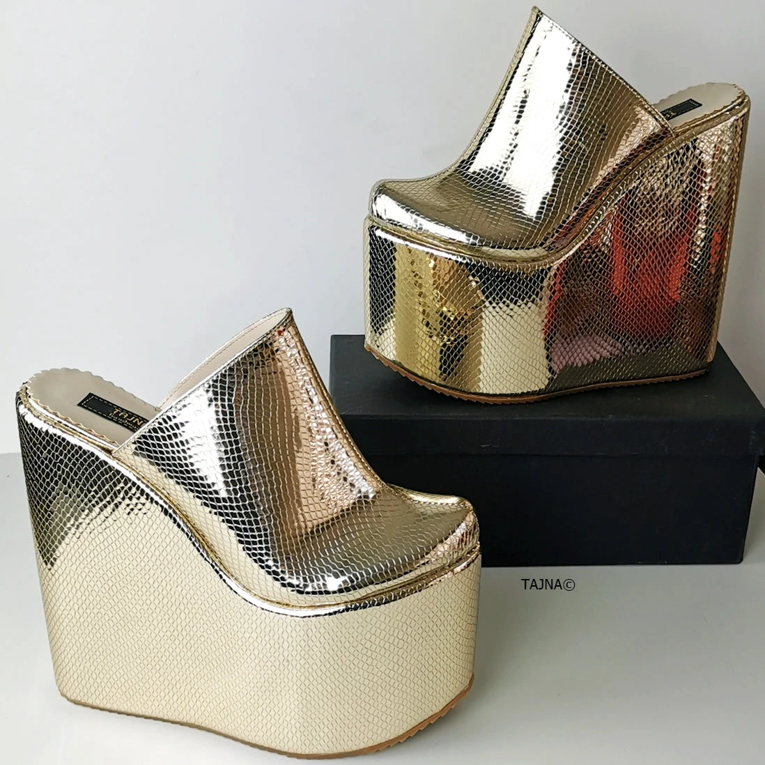 Gold Shiny Sabo Wedge Mules 4 Gold Shiny Sabo Wedge Mules - Image 4